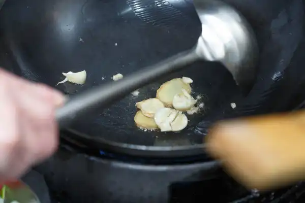 Szechuan Chicken Schritt 5 — alles zusammenfügen