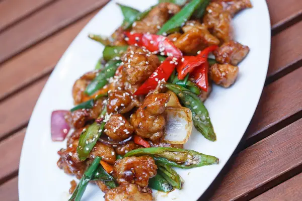 Szechuan Chicken Schritt 8 — fertig anrichten