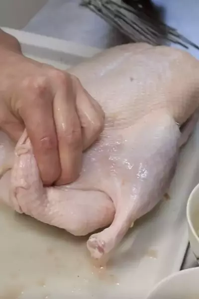 Wie werden die Peking Ente vorbereitet